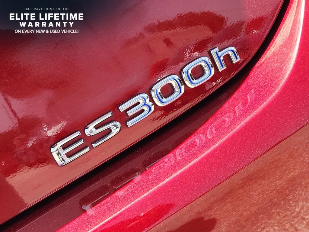 Used 2020 Lexus ES 300h w/ Premium Package FWD image 10
