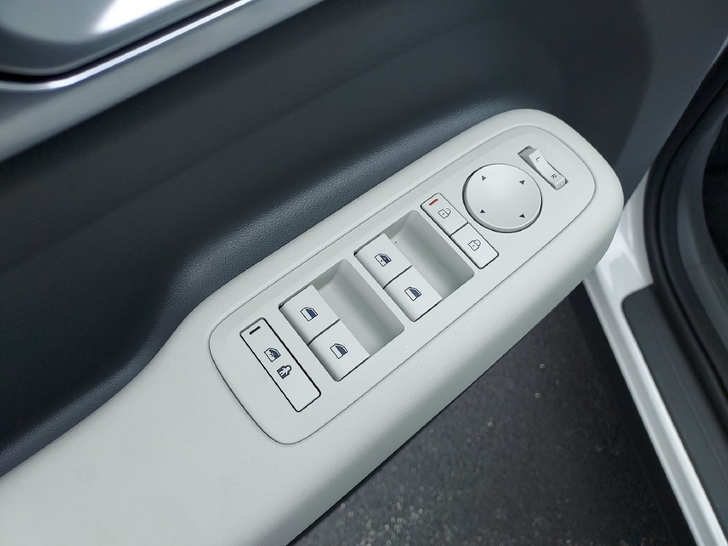 New 2026 Hyundai Santa Fe SE AWD/4WD image 19