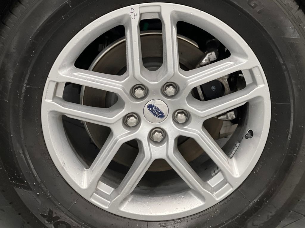 Used 2025 Ford Explorer Active w/ Active Comfort Package image 68