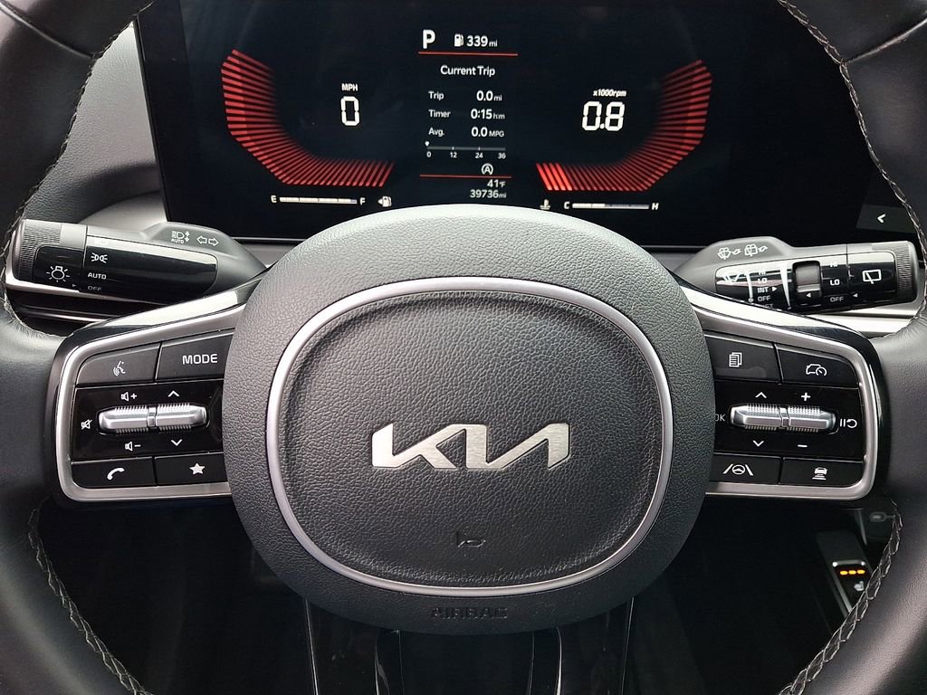 Used 2024 Kia Sorento S image 24