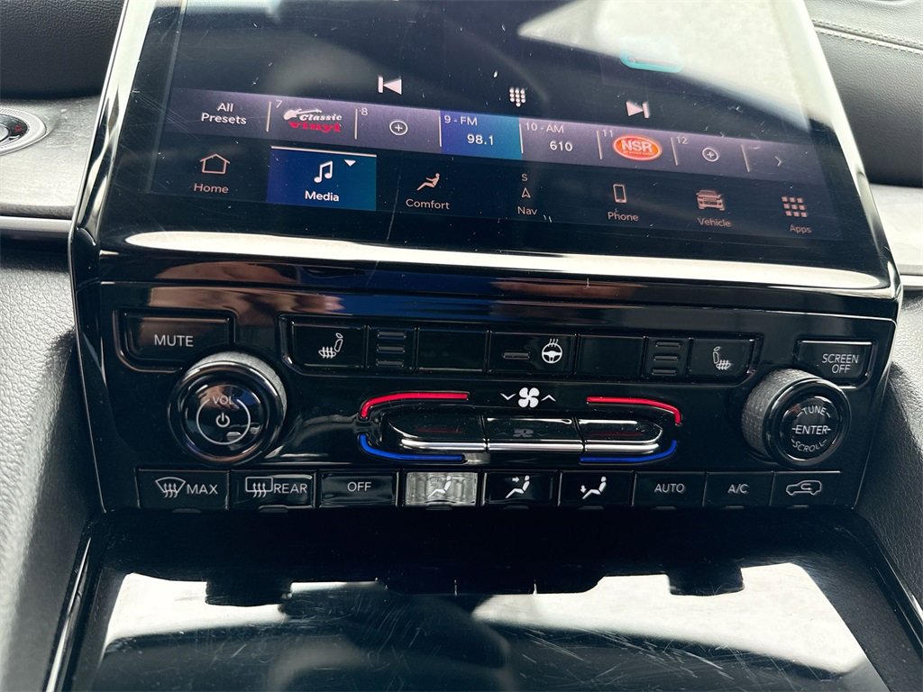 Used 2021 Jeep Grand Cherokee L Limited image 16