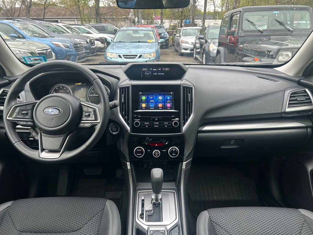 Used 2020 Subaru Forester Premium AWD/4WD image 13