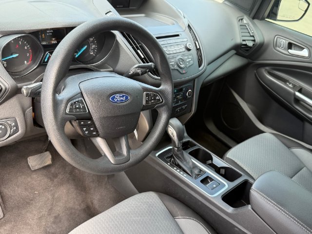 Used 2018 Ford Escape SE FWD image 36