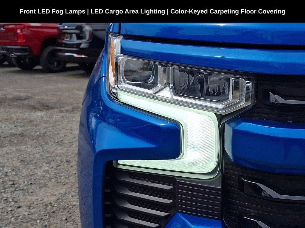Used 2023 Chevrolet Silverado 1500 RST w/ Z71 Off-Road Package AWD/4WD image 13