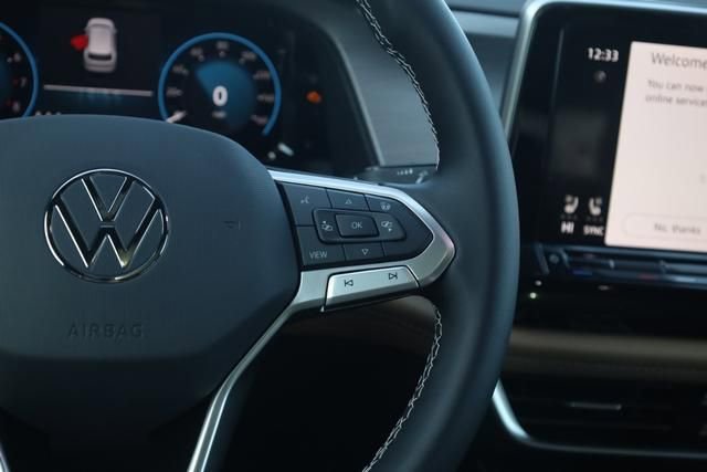 New 2026 Volkswagen Atlas Cross Sport SE image 8