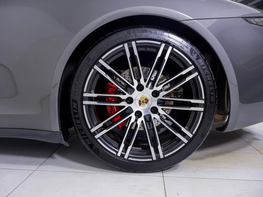 Used 2015 Porsche 911 Carrera 4S AWD/4WD image 23