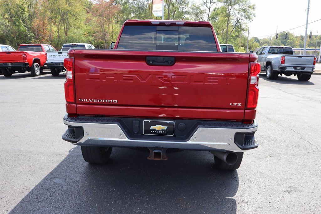 Used 2021 Chevrolet Silverado 3500 LTZ w/ LTZ Convenience Package image 35