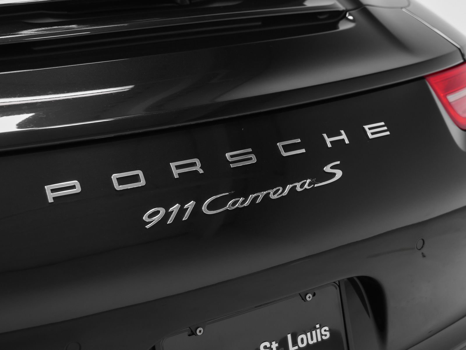Certified 2015 Porsche 911 Carrera S RWD image 21