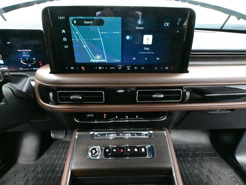 Used 2025 Lincoln Aviator Reserve w/ Jet Appearance Package AWD/4WD image 37