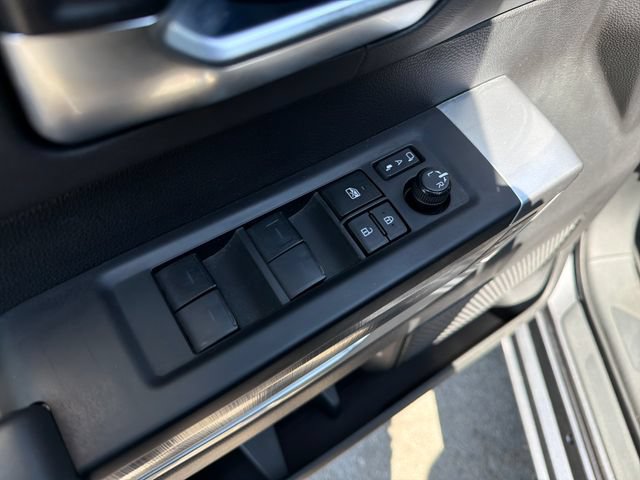 Used 2023 Toyota Tundra Platinum w/ Advanced Package AWD/4WD image 18