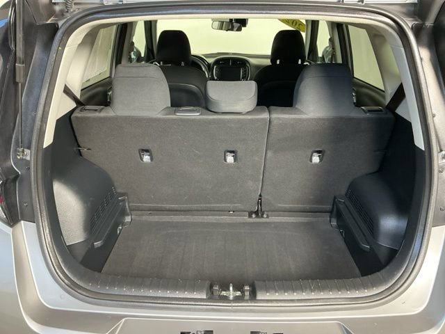 Used 2024 Kia Soul LX w/ Option Group 015 FWD image 11