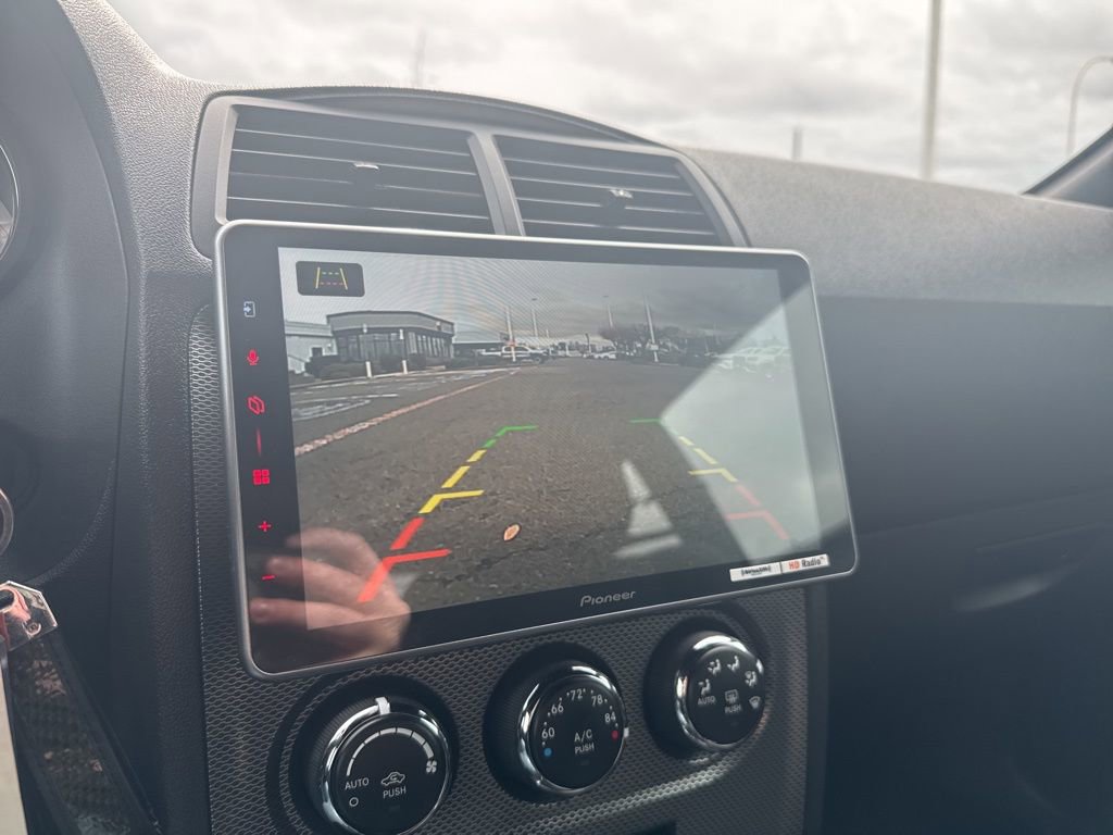 Used 2014 Dodge Challenger R/T image 19