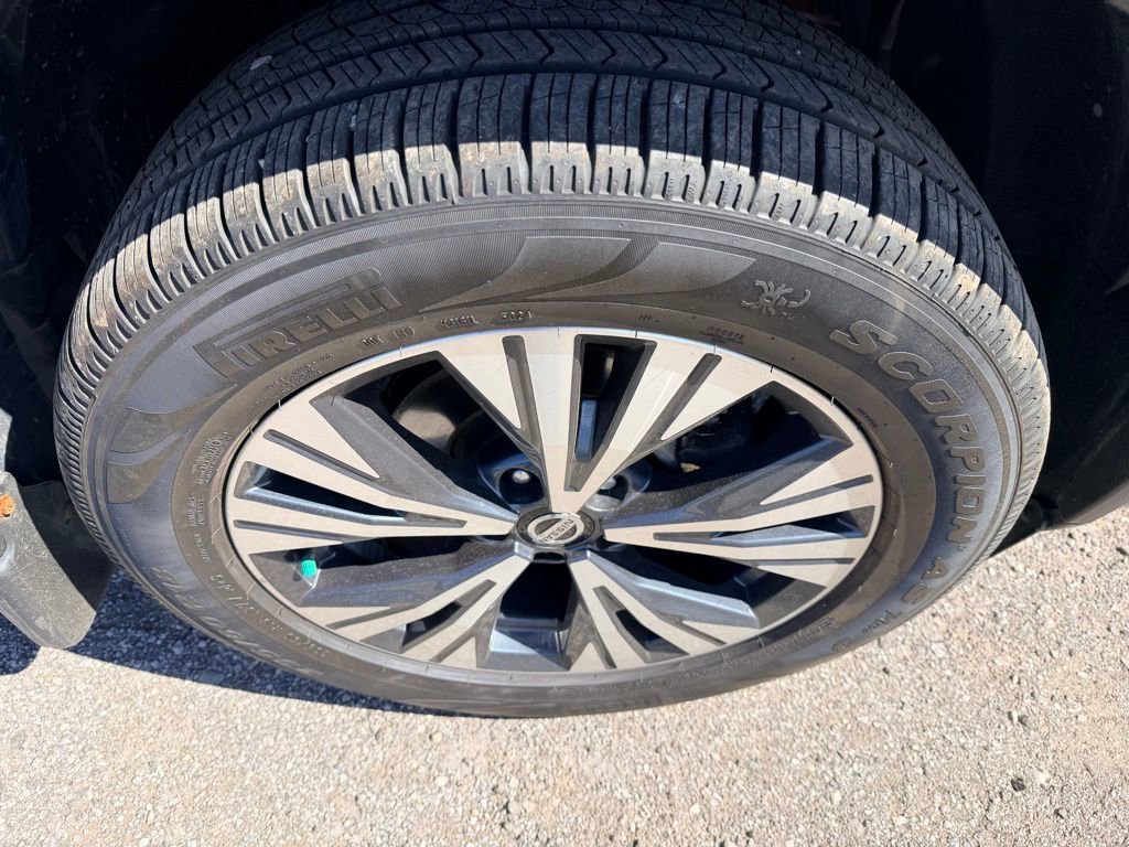 Used 2021 Nissan Rogue SV AWD/4WD image 9