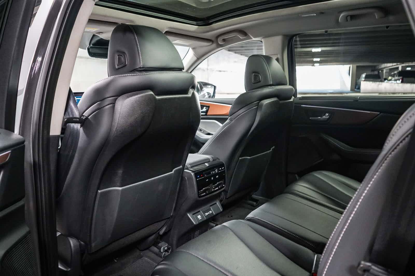 Used 2022 Acura MDX w/Technology Package image 22