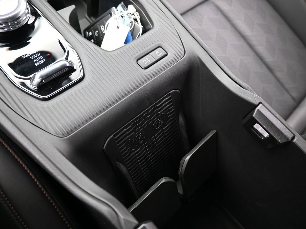 New 2026 Jeep Cherokee Overland image 28