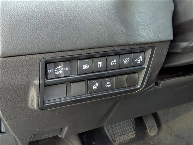 Used 2024 Toyota Tundra Limited image 13