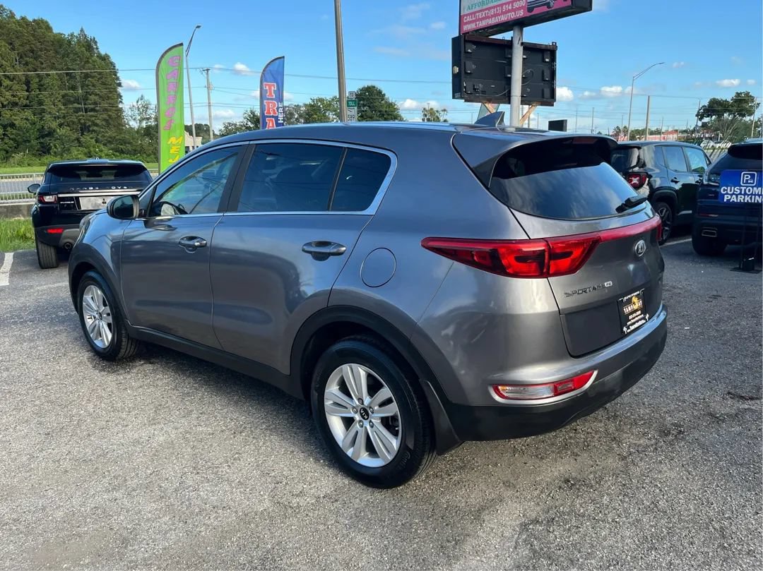 Used 2019 Kia Sportage LX FWD image 7