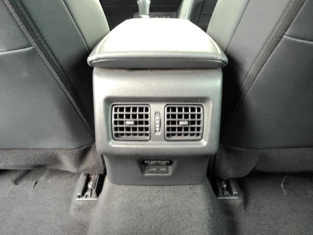 Used 2025 Toyota Camry XLE FWD image 25