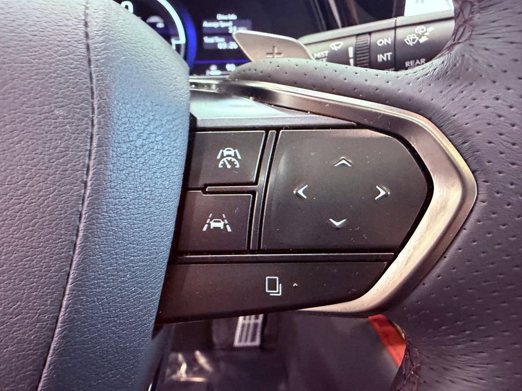 Used 2025 Lexus RX 500h F Sport w/ Convenience Package image 25