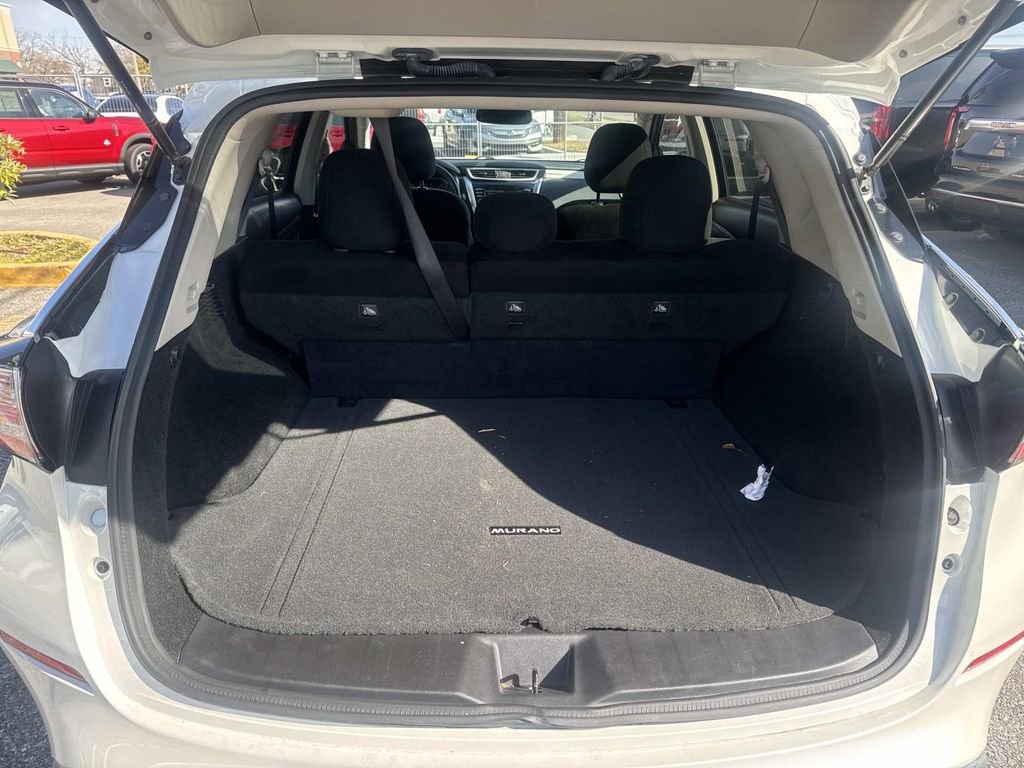Used 2018 Nissan Murano SV image 8