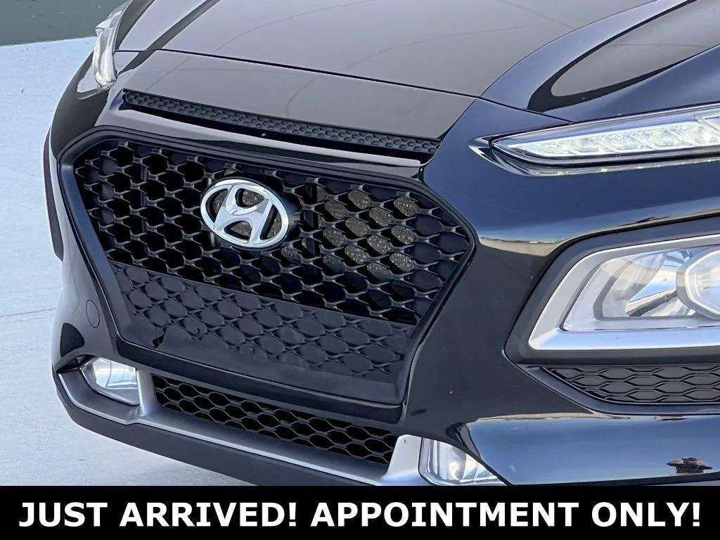 Used 2021 Hyundai Kona SEL Plus AWD/4WD image 12