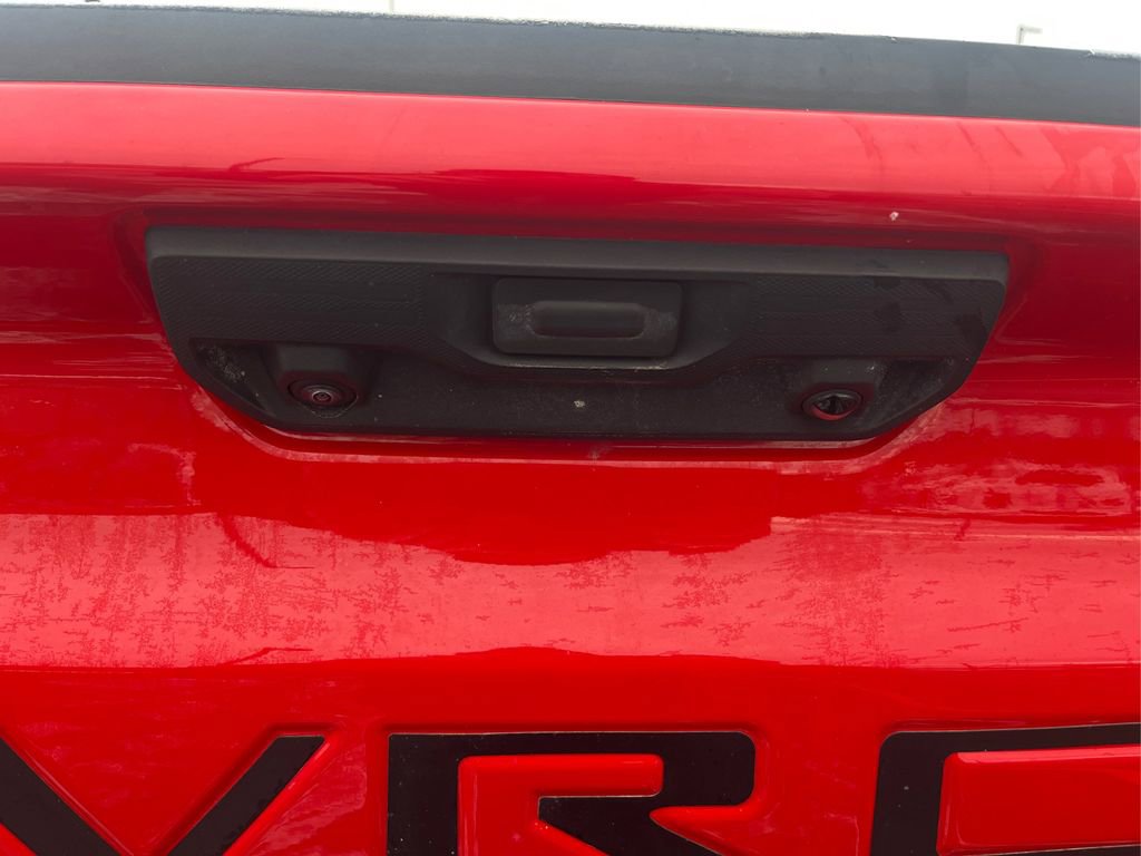 Used 2025 Chevrolet Silverado 1500 LT image 25