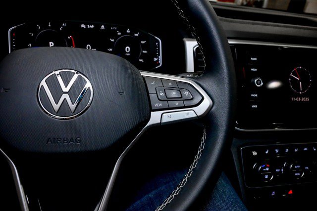 Used 2022 Volkswagen Atlas SE image 42