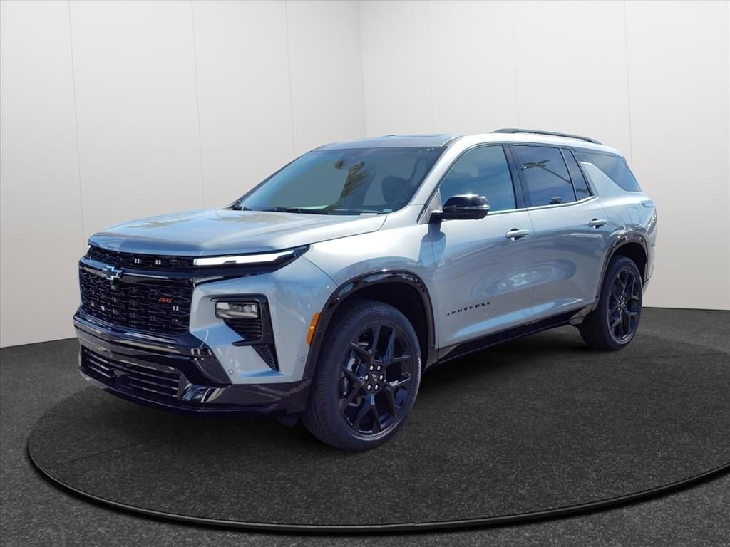 New 2026 Chevrolet Traverse RS w/ LPO, Floor Liner Package image 3