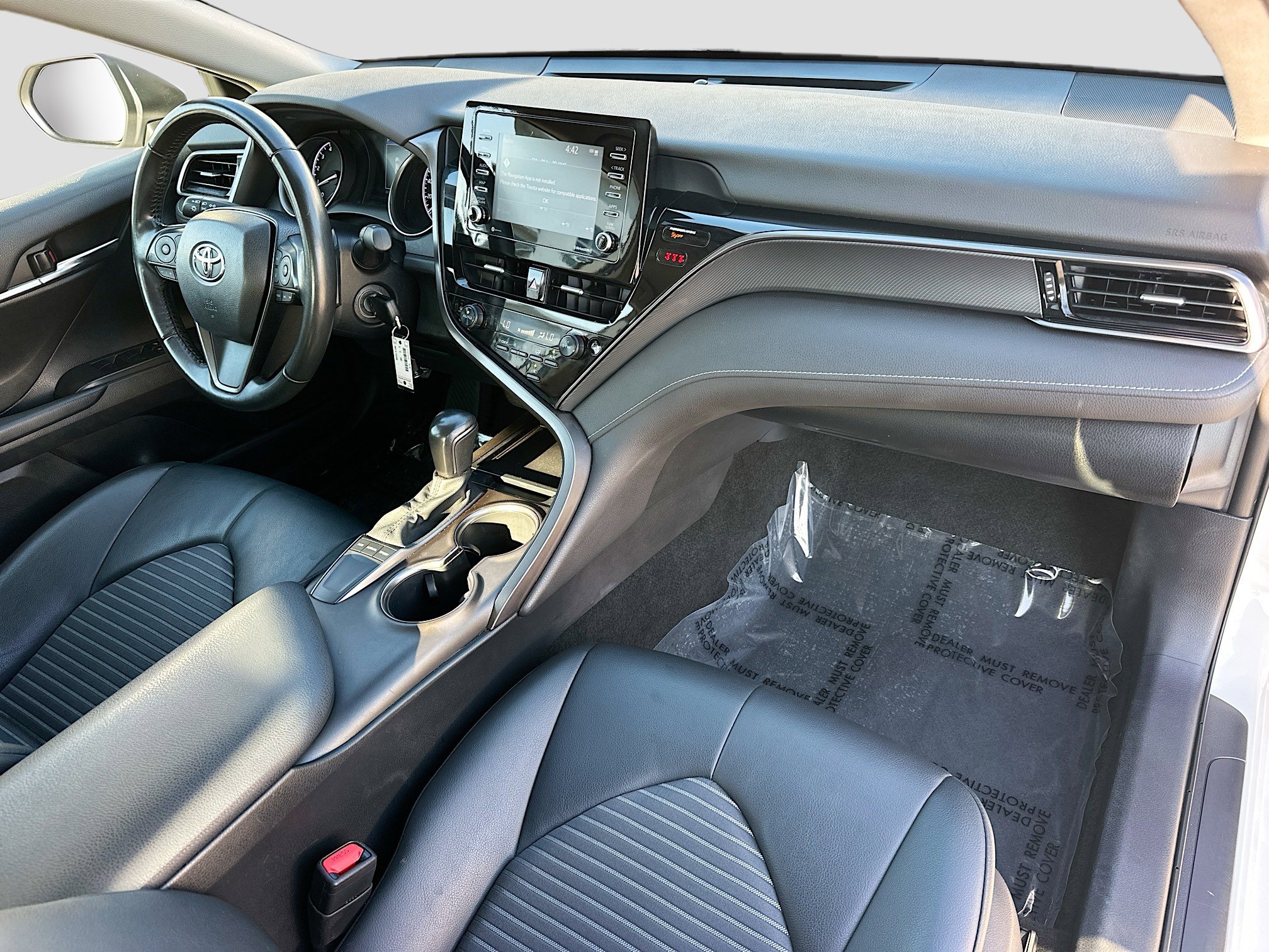 Used 2023 Toyota Camry SE image 31