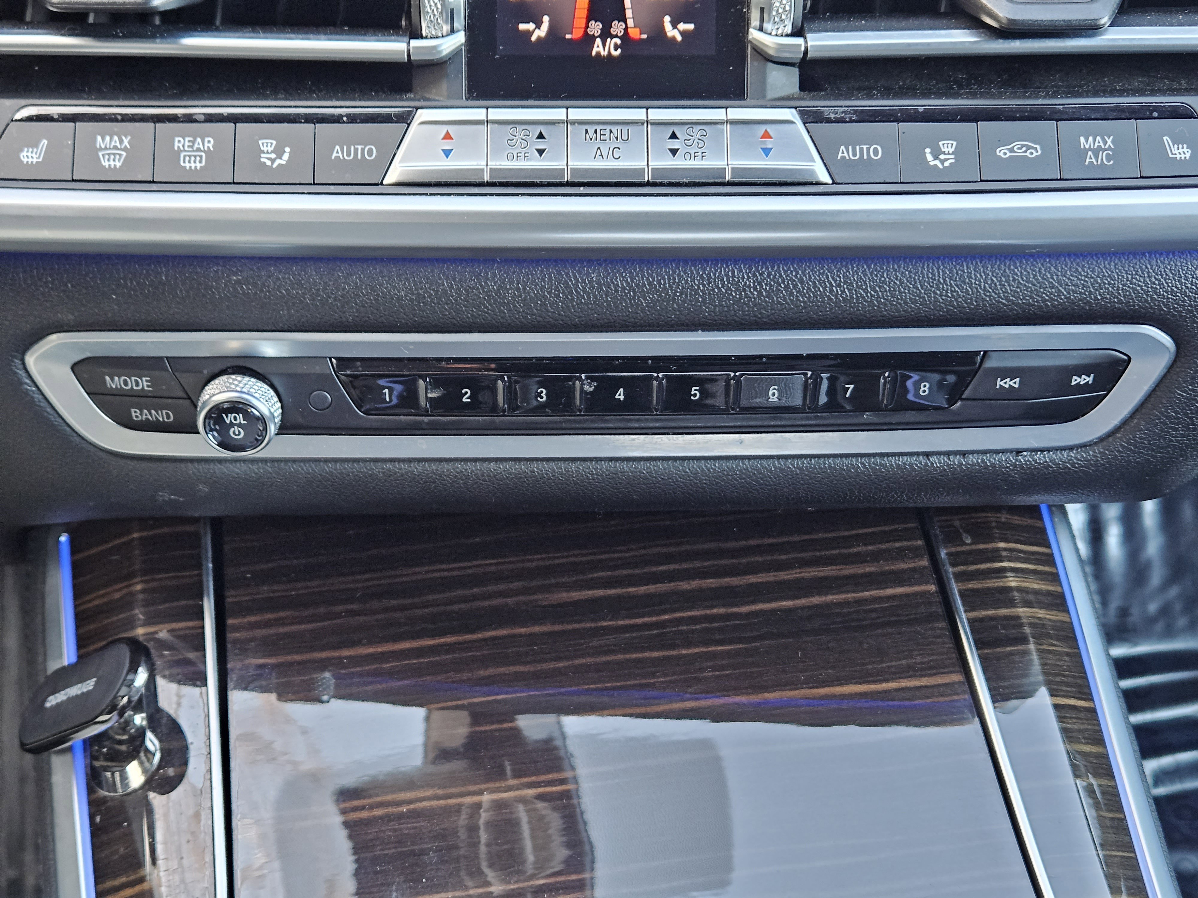 Used 2020 BMW X5 sDrive40i w/ Premium Package image 19