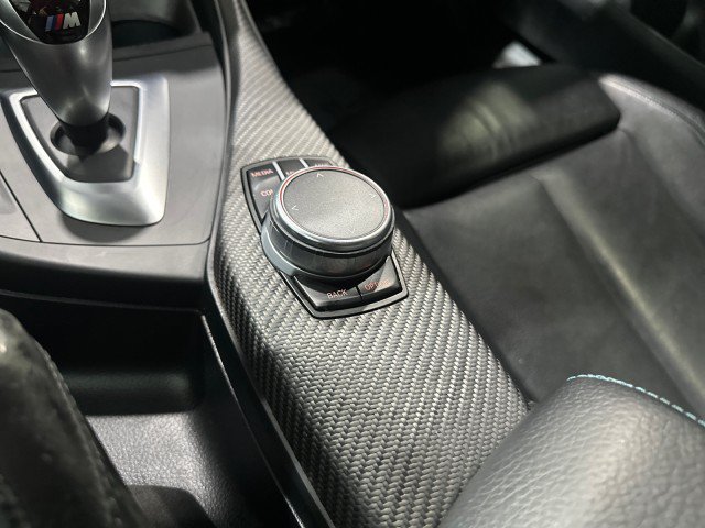 Used 2017 BMW M2 RWD image 61