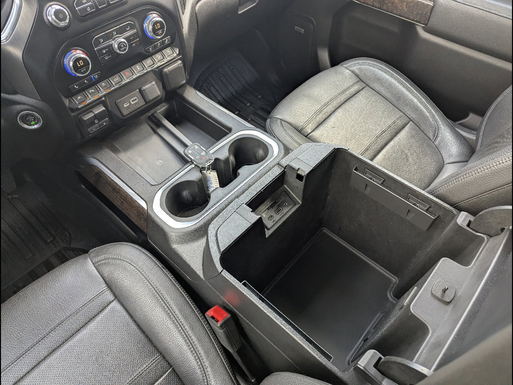 Used 2019 GMC Sierra 1500 Denali w/ Denali Ultimate Package AWD/4WD image 36