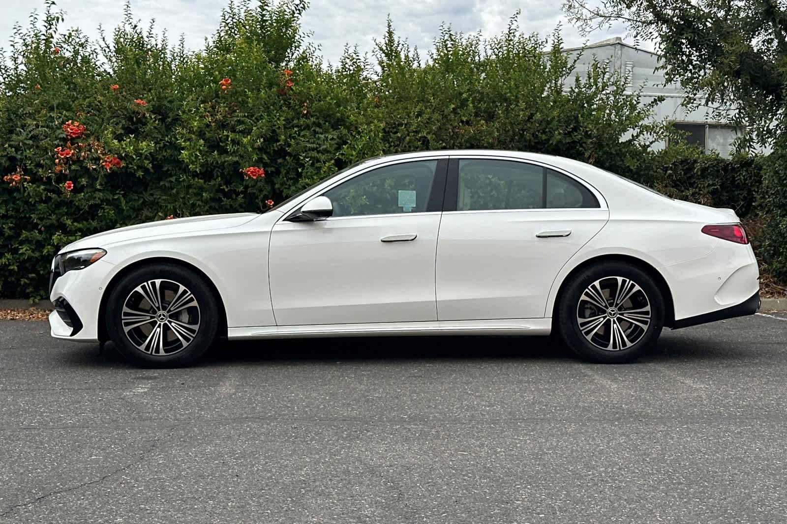 New 2027 Mercedes-Benz E 350 Sedan image 6