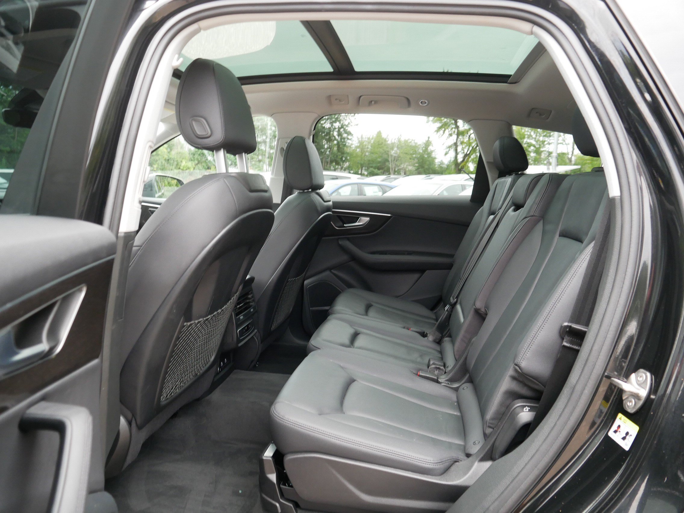 Used 2023 Audi Q7 3.0T Premium Plus AWD/4WD image 35