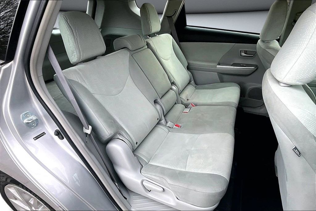Used 2012 Toyota Prius V Three image 23