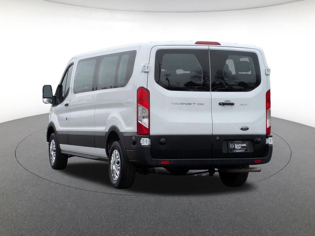 Used 2024 Ford Transit 350 XLT image 7