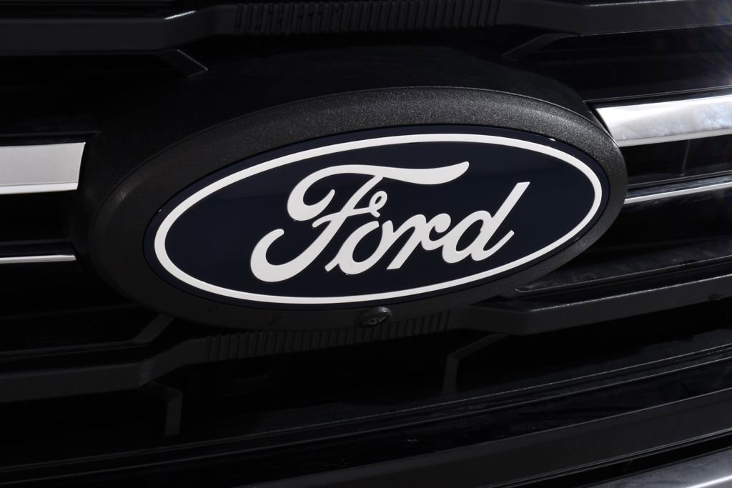 New 2026 Ford F150 XLT w/ Equipment Group 302A MID image 20