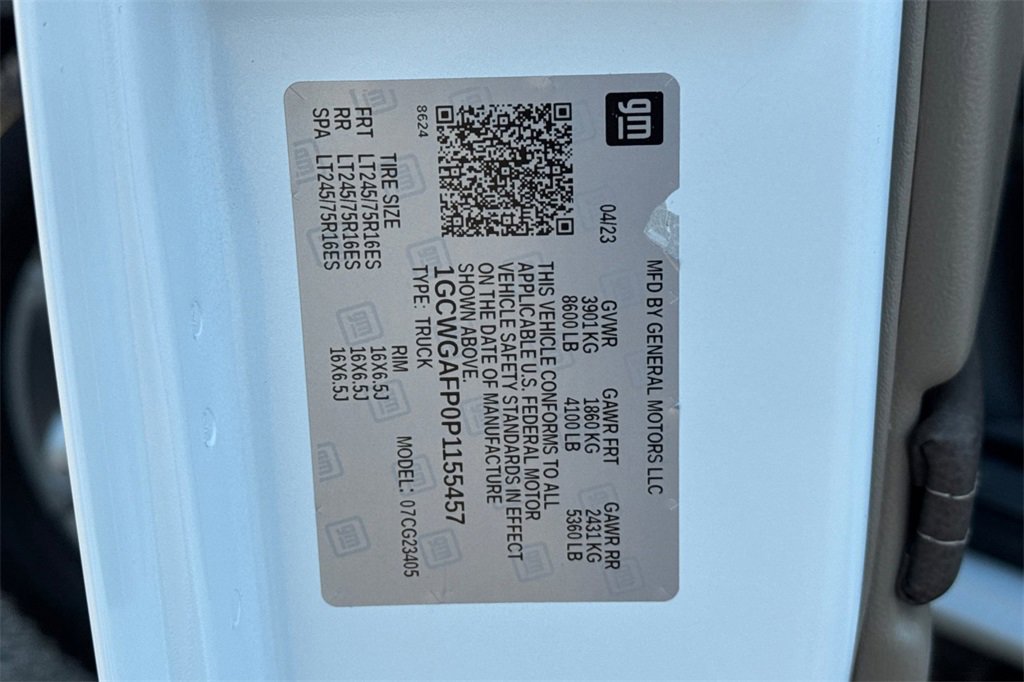 Used 2023 Chevrolet Express 2500 image 36