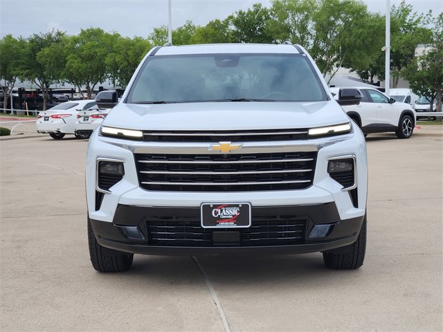 Used 2026 Chevrolet Traverse High Country w/ LPO, Floor Liner Package AWD/4WD image 10