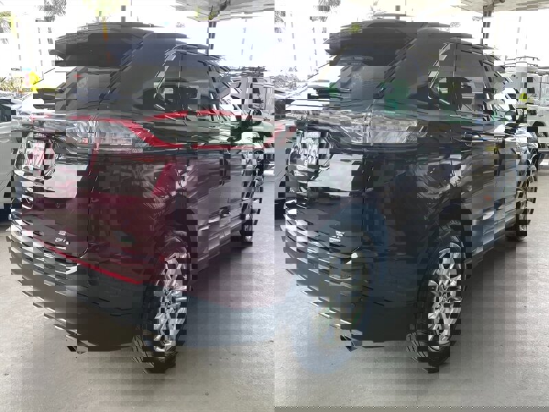 Used 2018 Ford Edge SEL w/ Equipment Group 201A image 10