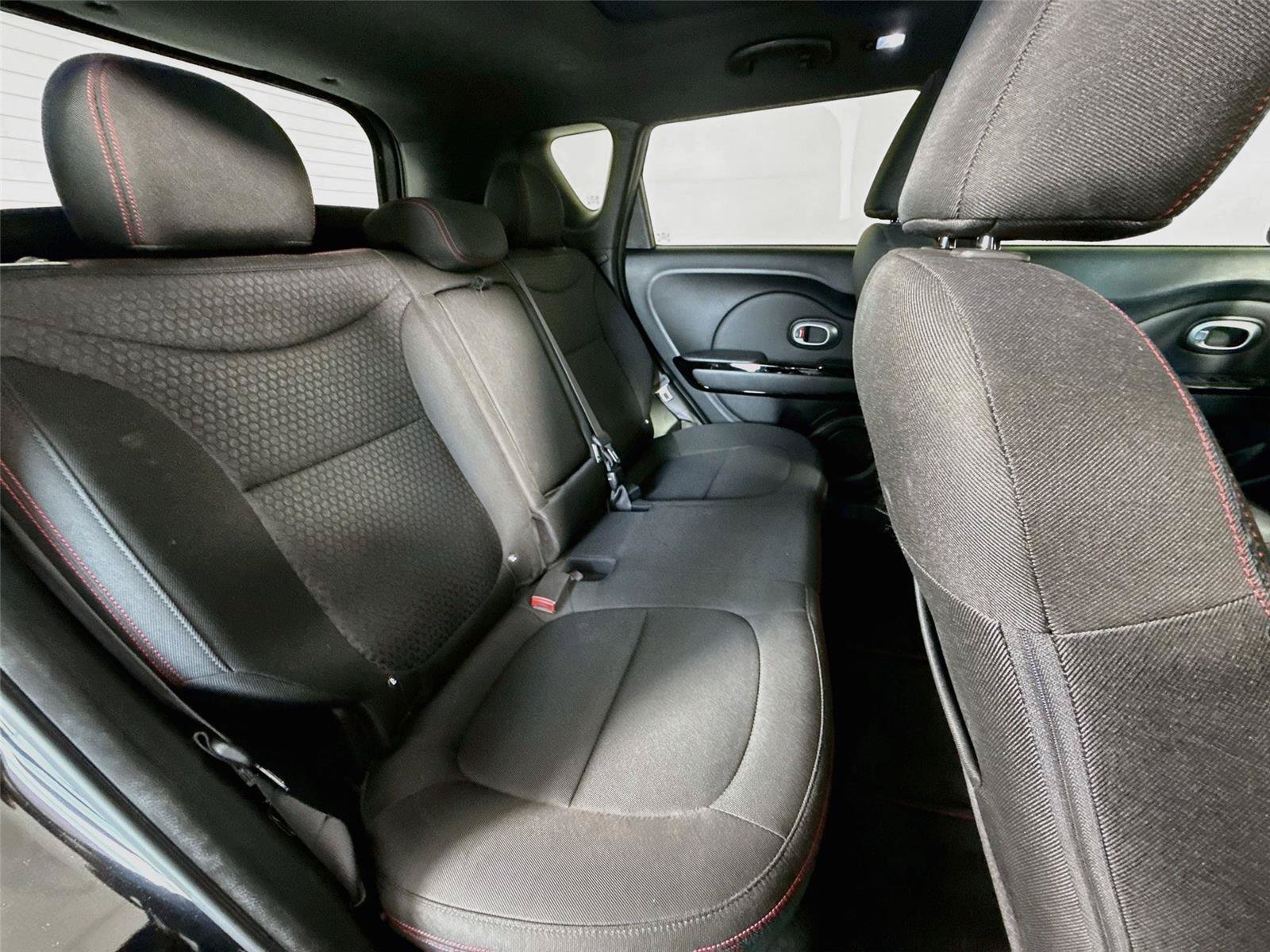 Used 2015 Kia Soul + FWD image 12