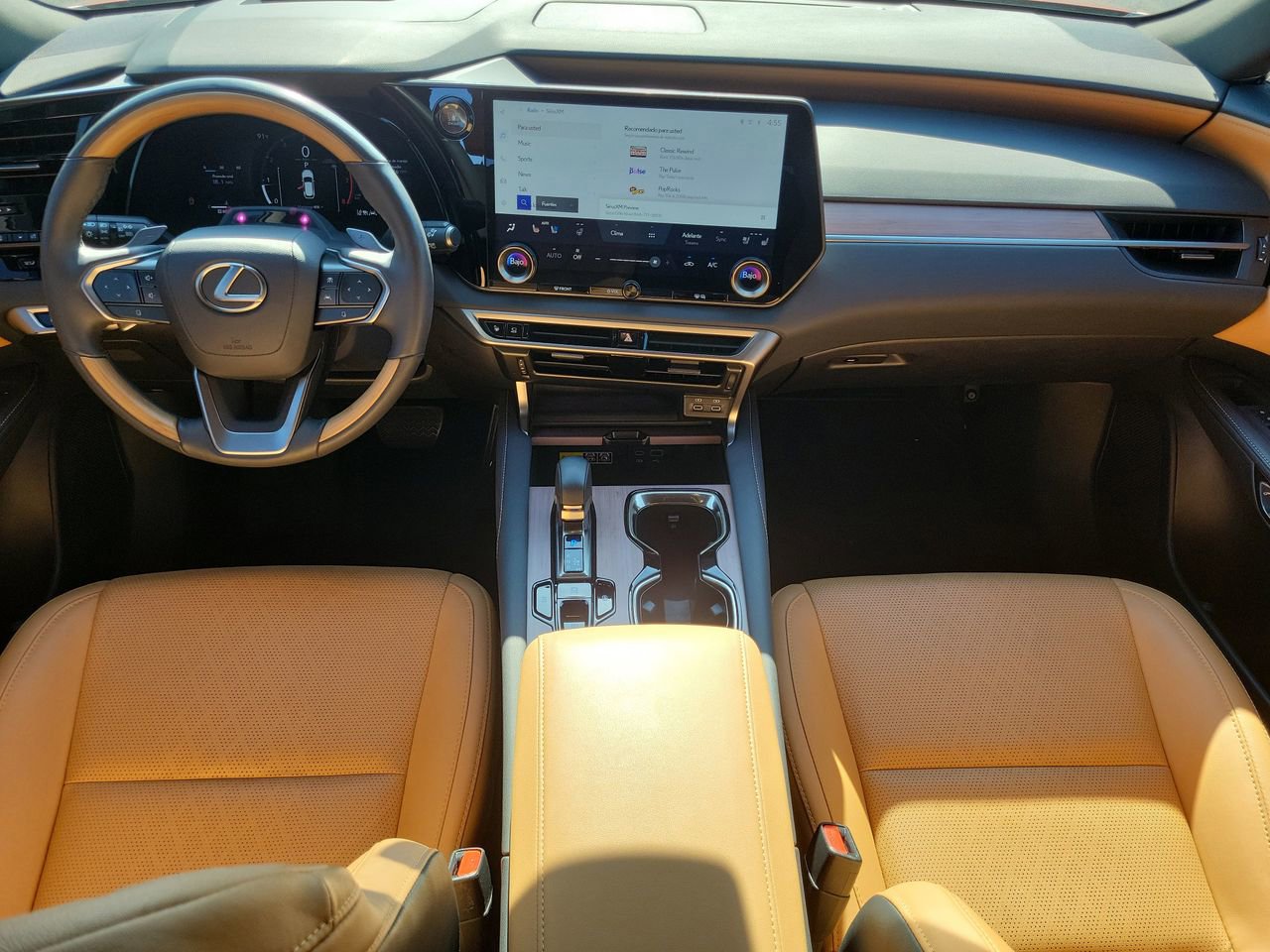 Used 2025 Lexus RX 350 Premium Plus w/ Convenience Package FWD image 14
