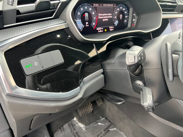 Used 2022 Audi Q3 2.0T Premium AWD/4WD image 30
