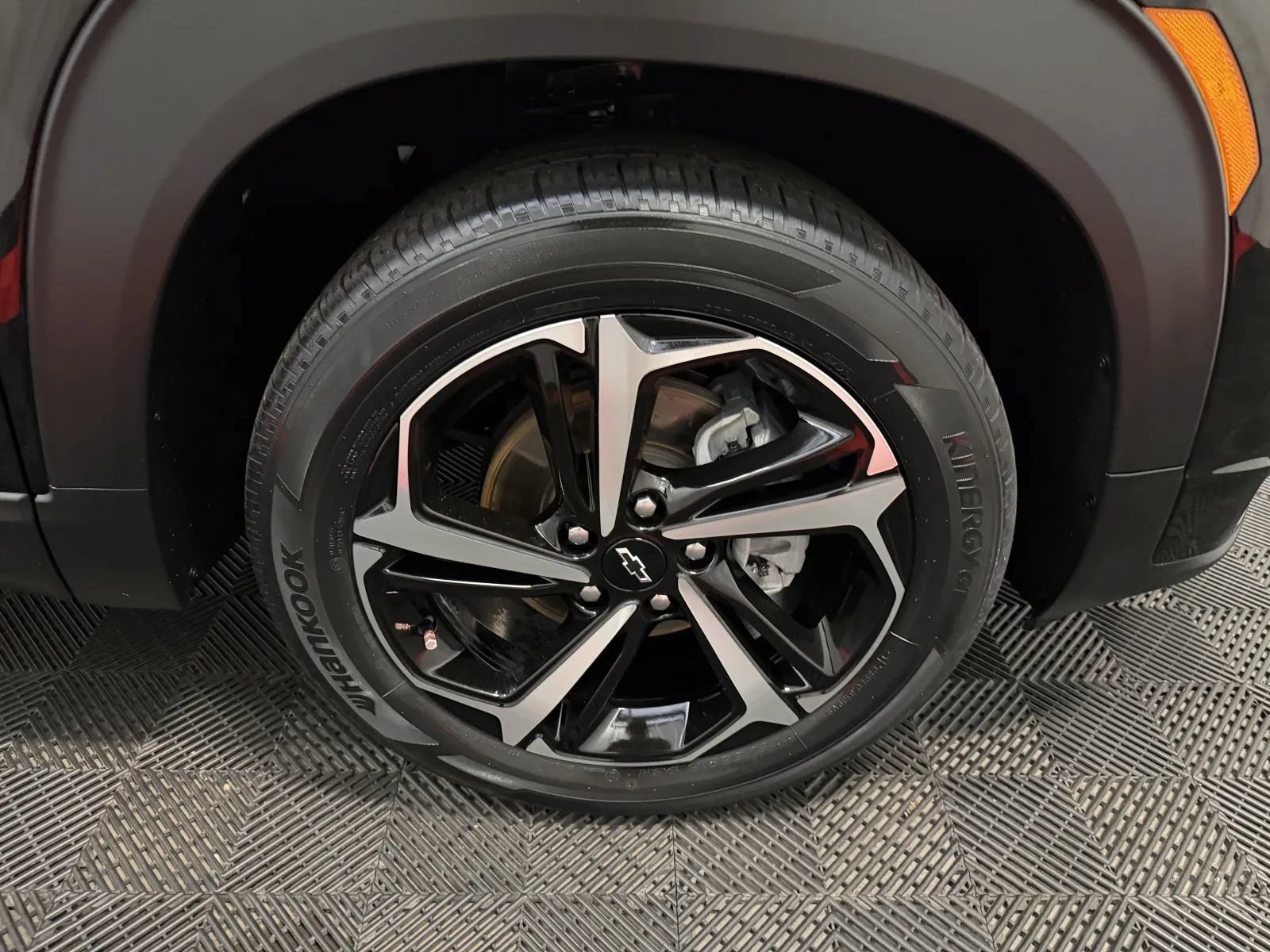Used 2022 Chevrolet TrailBlazer RS FWD image 20