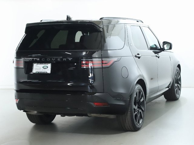 Used 2024 Land Rover Discovery Dynamic SE image 9
