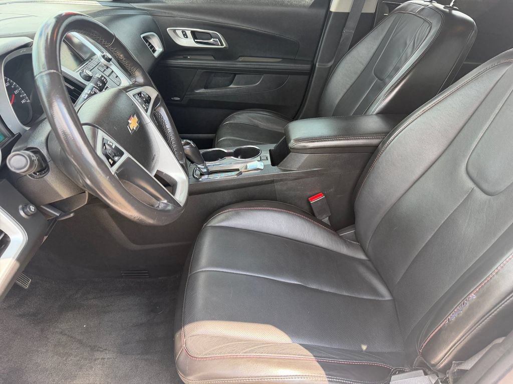 Used 2016 Chevrolet Equinox LTZ w/ Enhanced Convenience Package FWD image 13