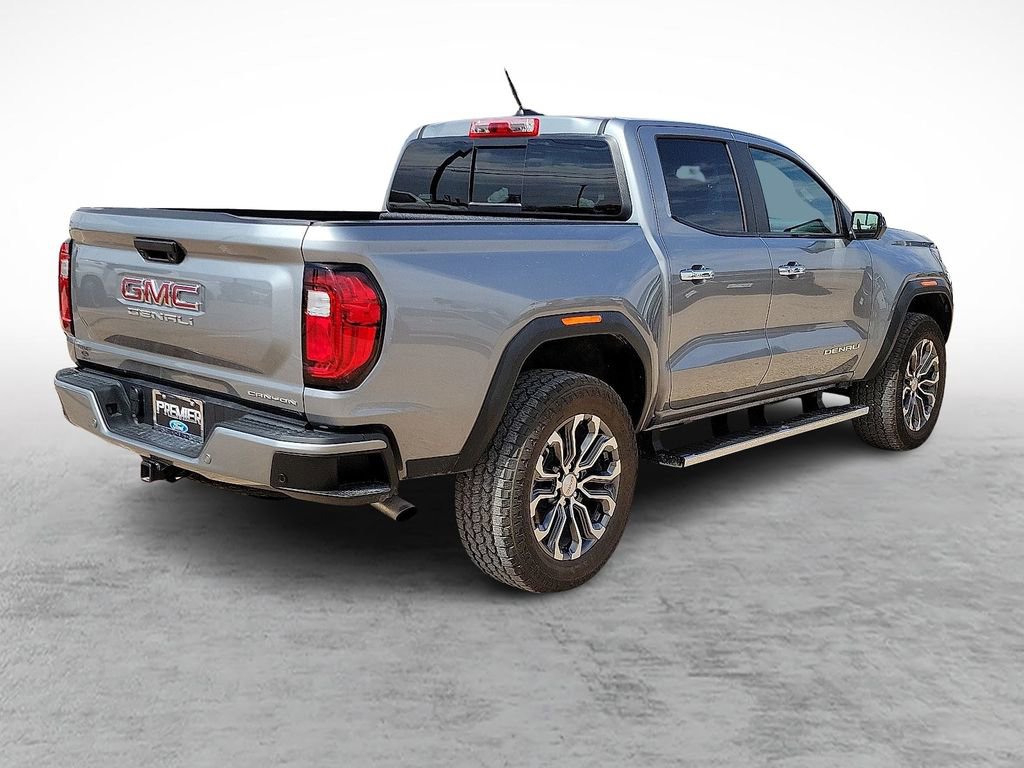 Used 2026 GMC Canyon Denali image 11