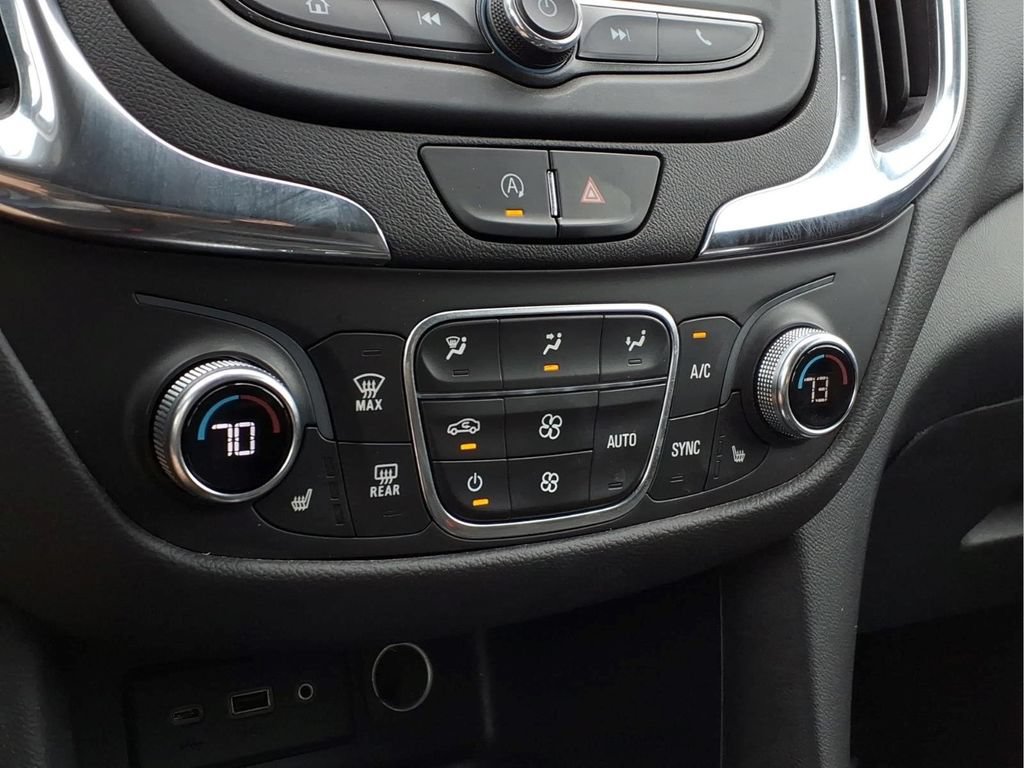 Used 2024 Chevrolet Equinox LT FWD image 15