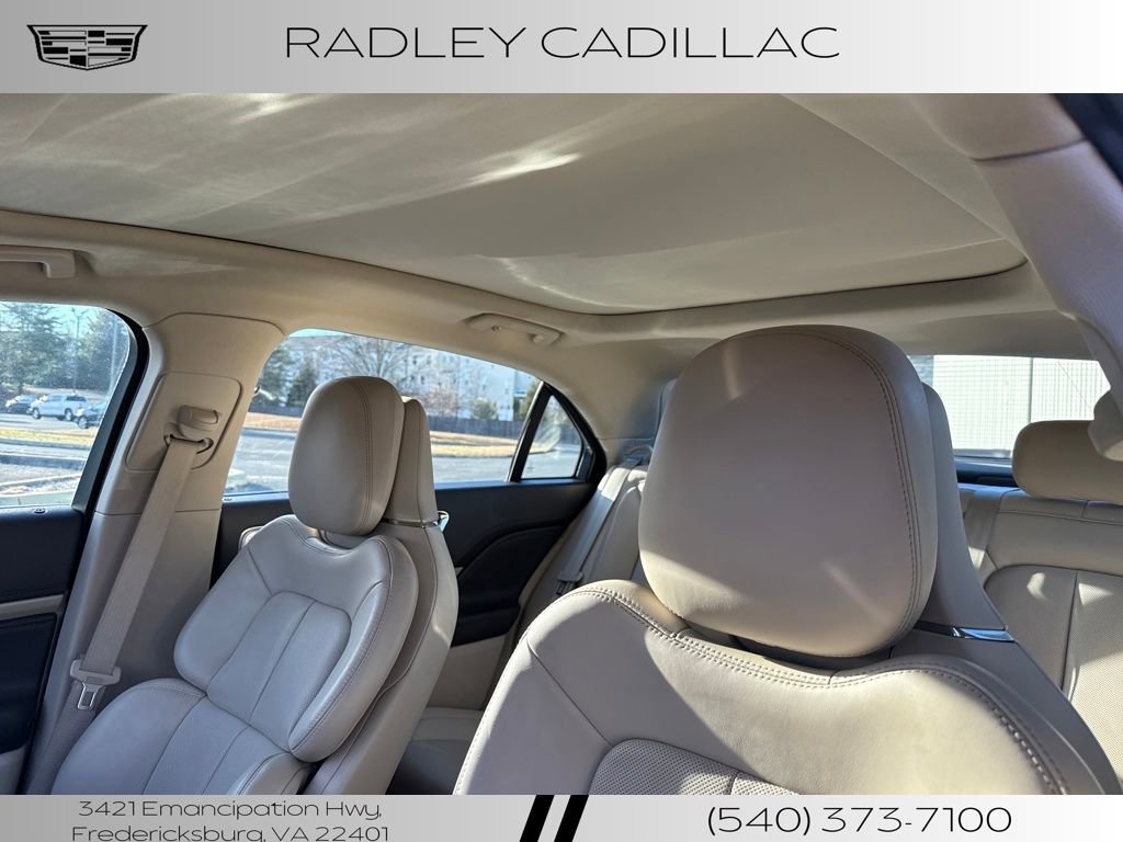 Used 2018 Lincoln Continental Reserve image 12