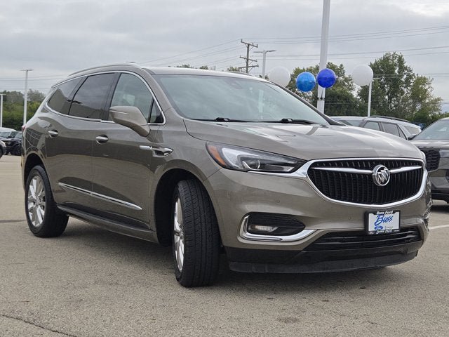 Used 2020 Buick Enclave Premium w/ Sun and Sites Package AWD/4WD image 3